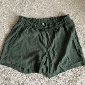 Old Navy shorts